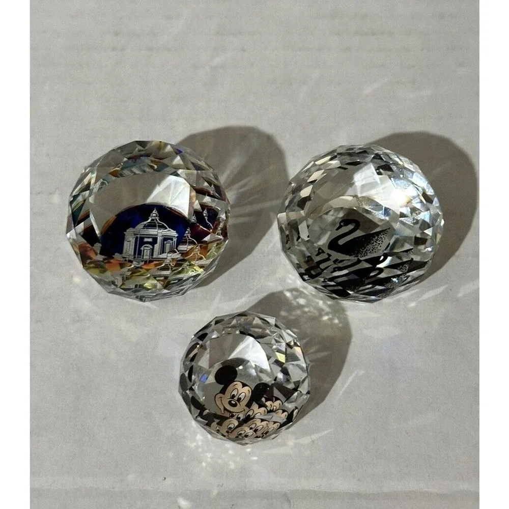 Swarovski Crystal Lot Of 3‎ Disney 1118830 + Harrogate England + Swan Logo